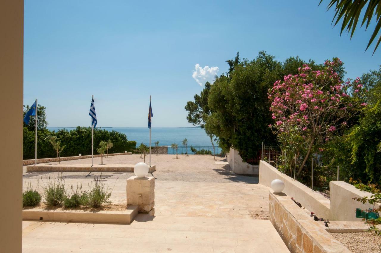 Angeliki * Lassi (Kefalonia)